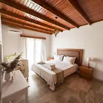 Aelia Kefalos-private & Spacious With Pool *