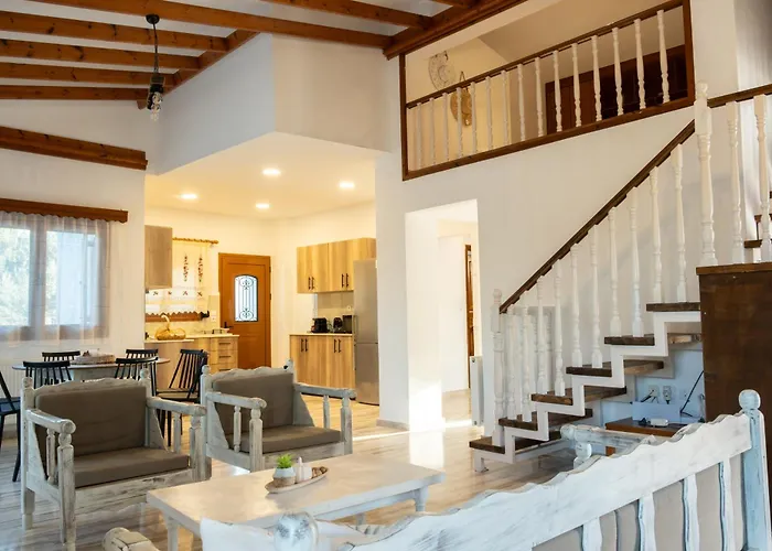 Aelia Kefalos-private & Spacious With Pool بيت للعطل Kámpos