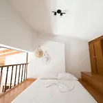 Aelia Kefalos-private & Spacious With Pool Kámpos