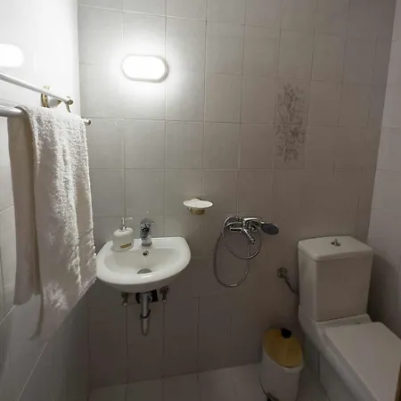 Aelia Kefalos-private & Spacious With Pool Ferienhaus Kámpos