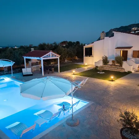 Aelia Kefalos-private & Spacious With Pool Kámpos