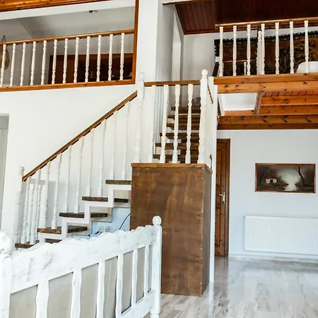 Aelia Kefalos-private & Spacious With Pool Ferienhaus *