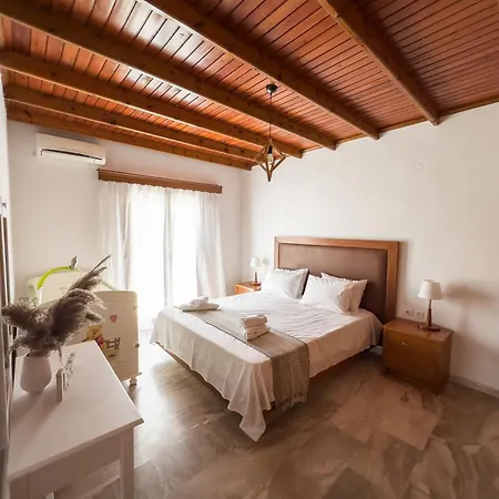 Aelia Kefalos-private & Spacious With Pool *