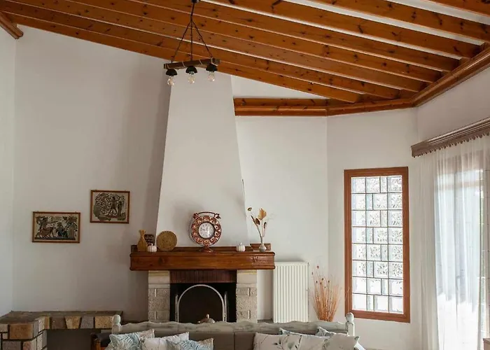 Aelia Kefalos-private & Spacious With Pool Feriehus *