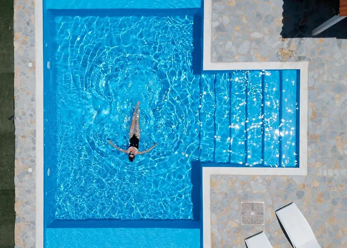 Aelia Kefalos-private & Spacious With Pool Feriehus *