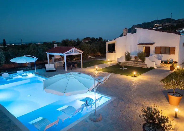 Aelia Kefalos-private & Spacious With Pool Дом отдыха