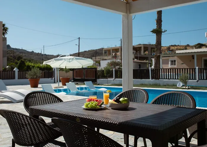 Aelia Kefalos-private & Spacious With Pool *