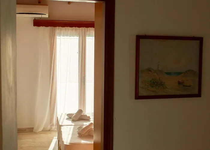 Aelia Kefalos-private & Spacious With Pool Holiday home *